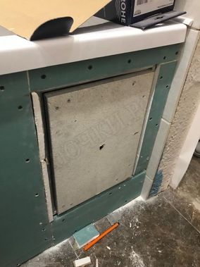 Люк под плитку Нажимной Секрет-Лайт 200*800 Люк под плитку Нажимной Секрет-Лайт 200*800