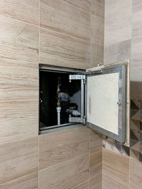 Люк под плитку Секрет 3.0 500*800 Люк под плитку Секрет 3.0 500*800