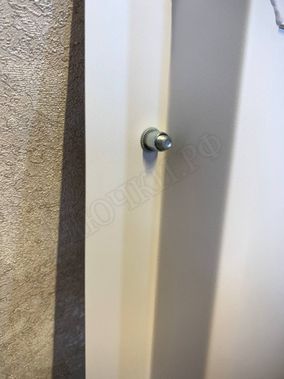 Сантехнический люк Гермо 200*800, RAL 9003 муар Сантехнический люк Гермо 200*800, RAL 9003 муар